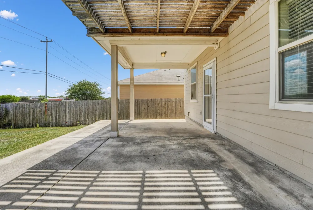 266 Twisted Oaks Lane Buda, TX 78610