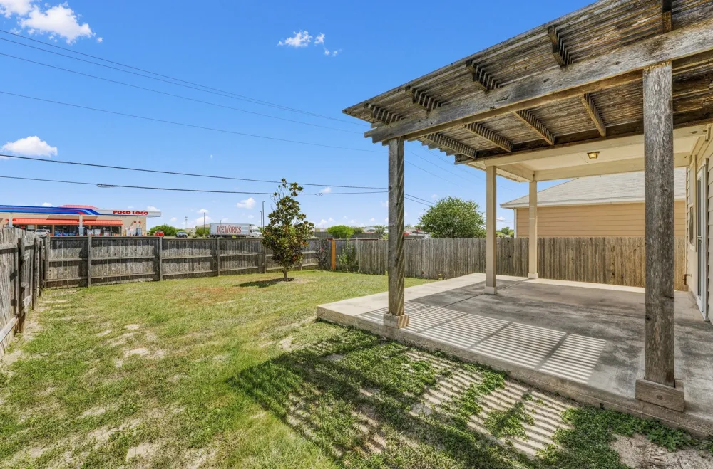 266 Twisted Oaks Lane Buda, TX 78610