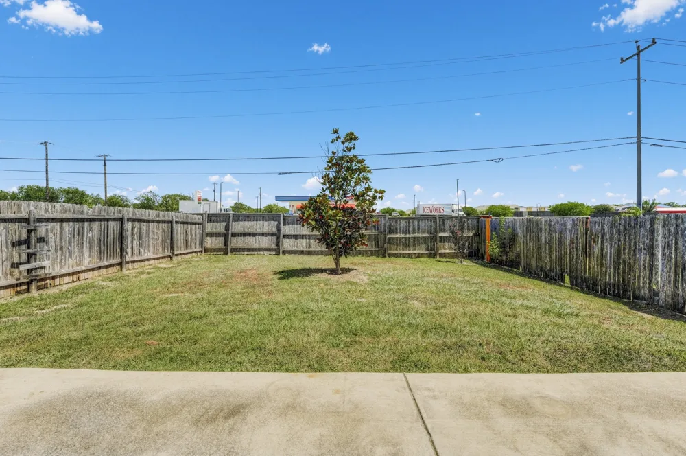 266 Twisted Oaks Lane Buda, TX 78610