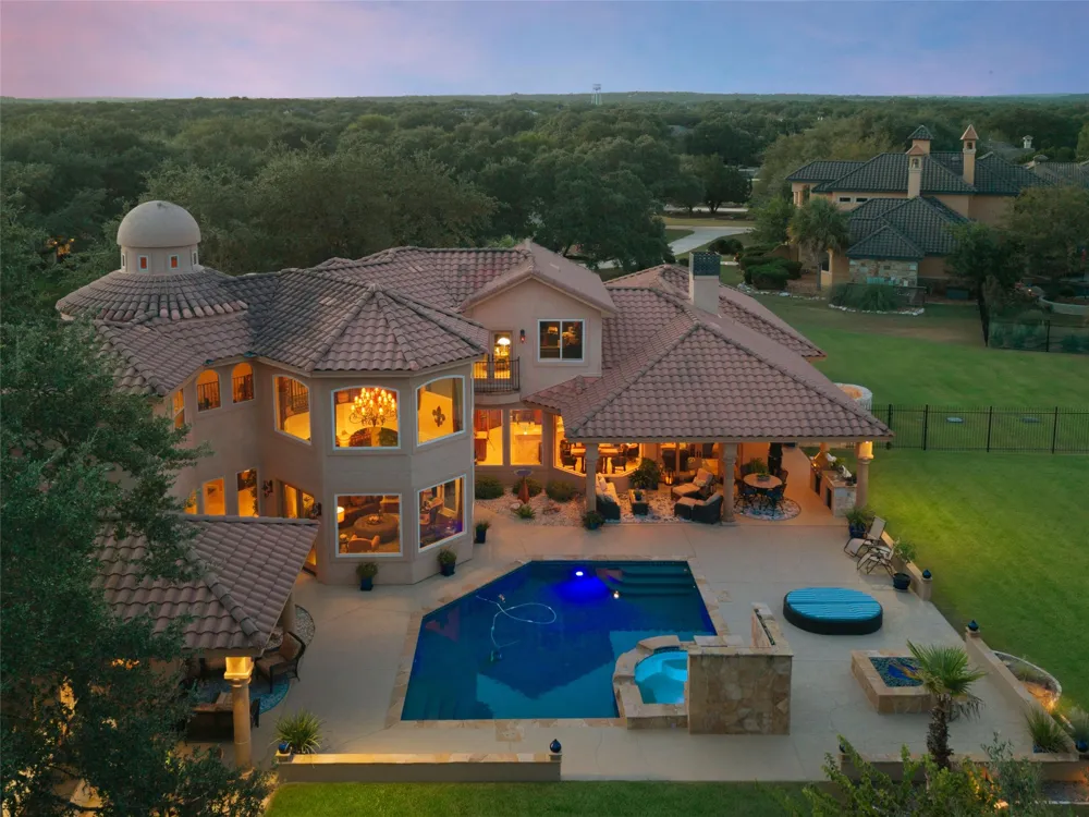 26510 Weiss Fels Court New Braunfels, TX 78132