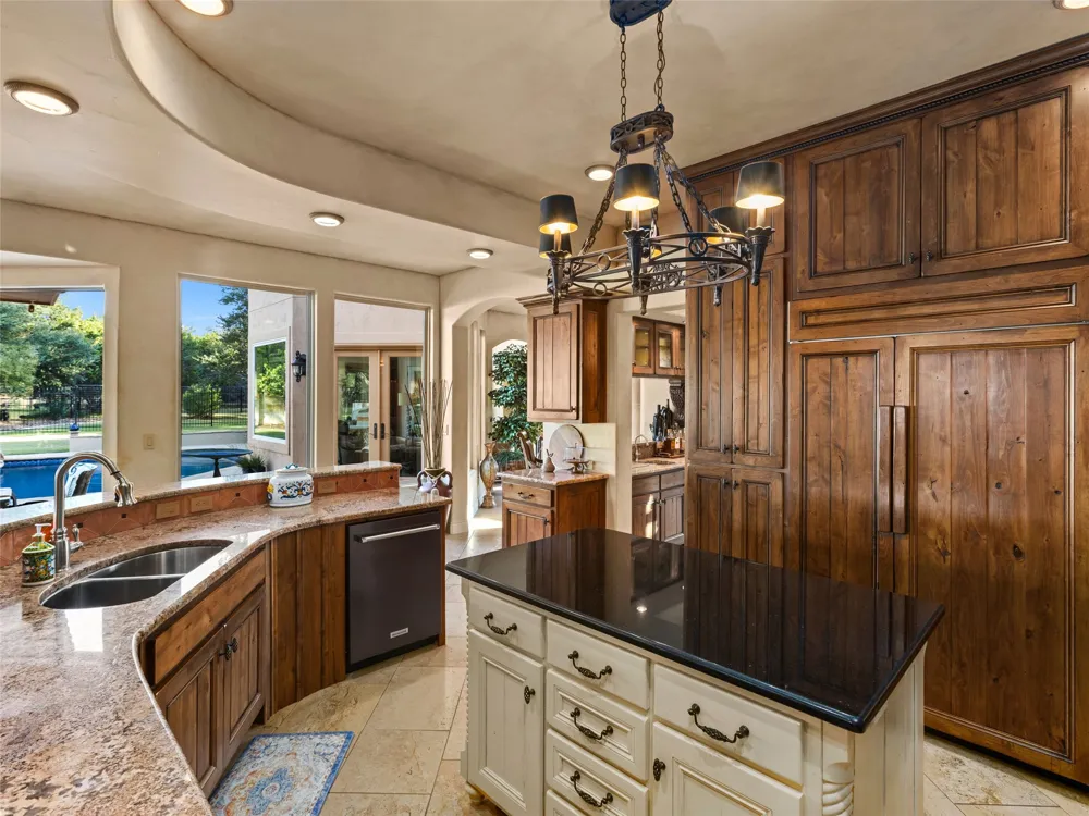 26510 Weiss Fels Court New Braunfels, TX 78132