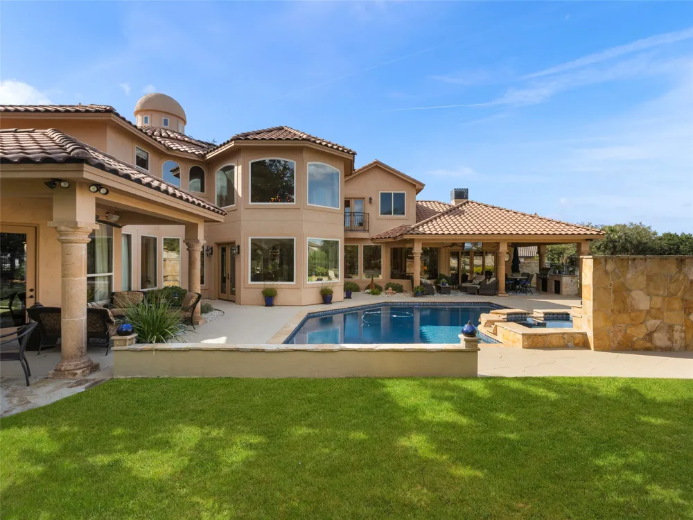 26510 Weiss Fels Court New Braunfels, TX 78132
