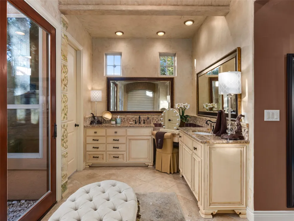 26510 Weiss Fels Court New Braunfels, TX 78132