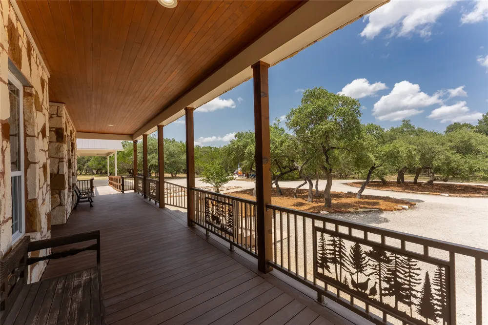 224 Liberty Bell Lane Dripping Springs, TX 78620
