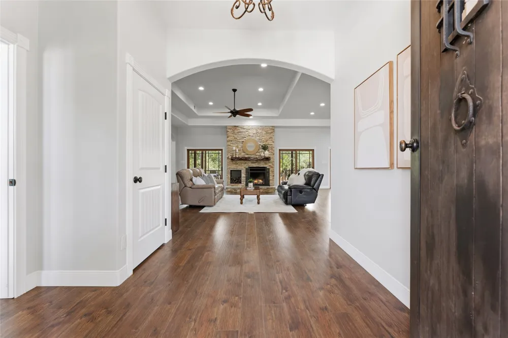 224 Liberty Bell Lane Dripping Springs, TX 78620