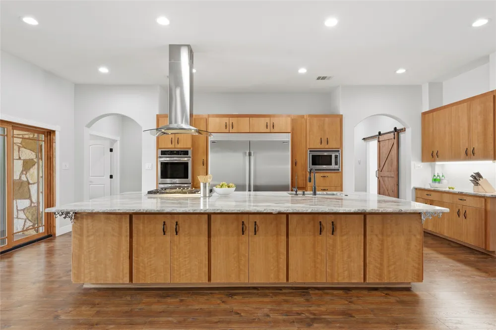 224 Liberty Bell Lane Dripping Springs, TX 78620