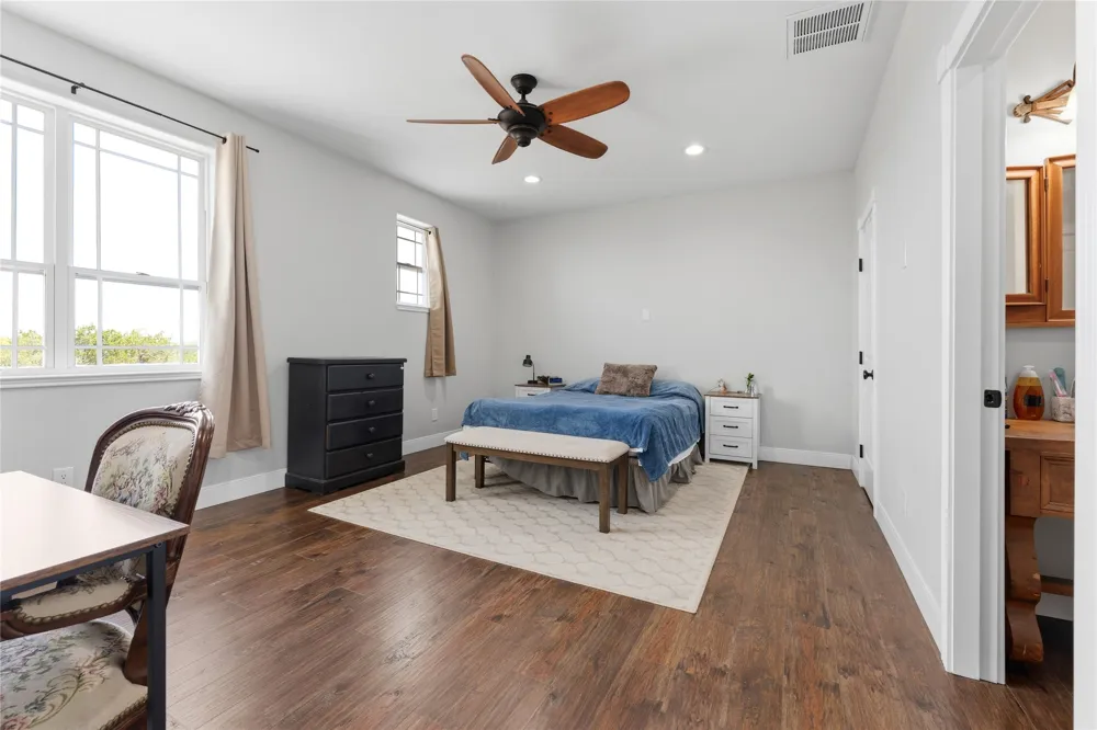 224 Liberty Bell Lane Dripping Springs, TX 78620