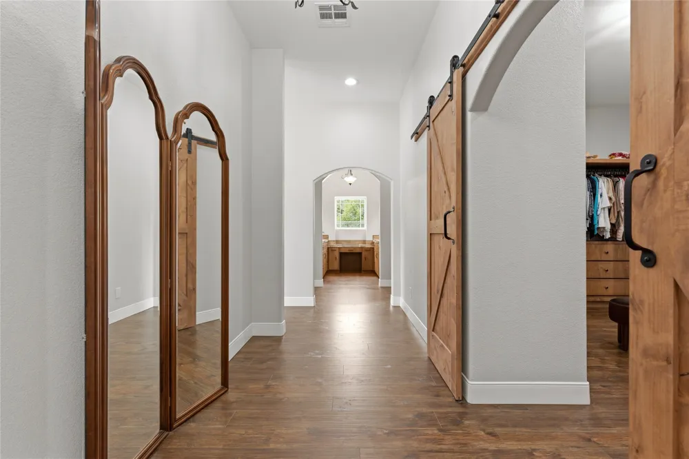 224 Liberty Bell Lane Dripping Springs, TX 78620