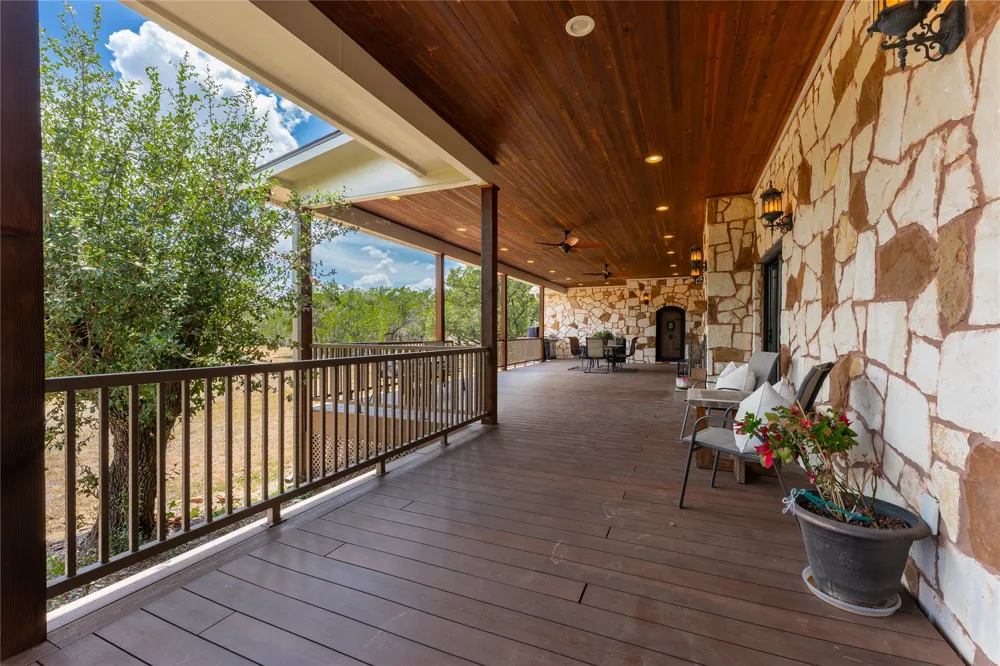 224 Liberty Bell Lane Dripping Springs, TX 78620