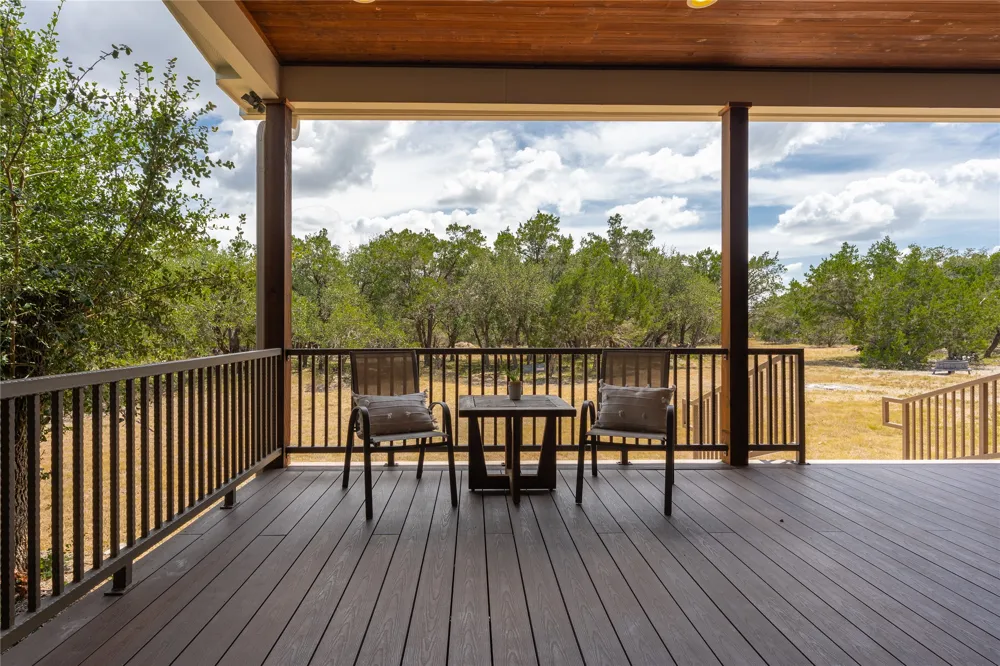 224 Liberty Bell Lane Dripping Springs, TX 78620