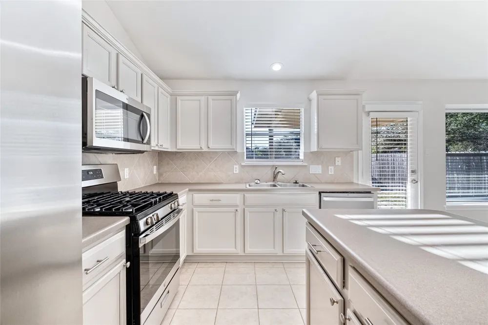 2328 Pearson Way Round Rock, TX 78665