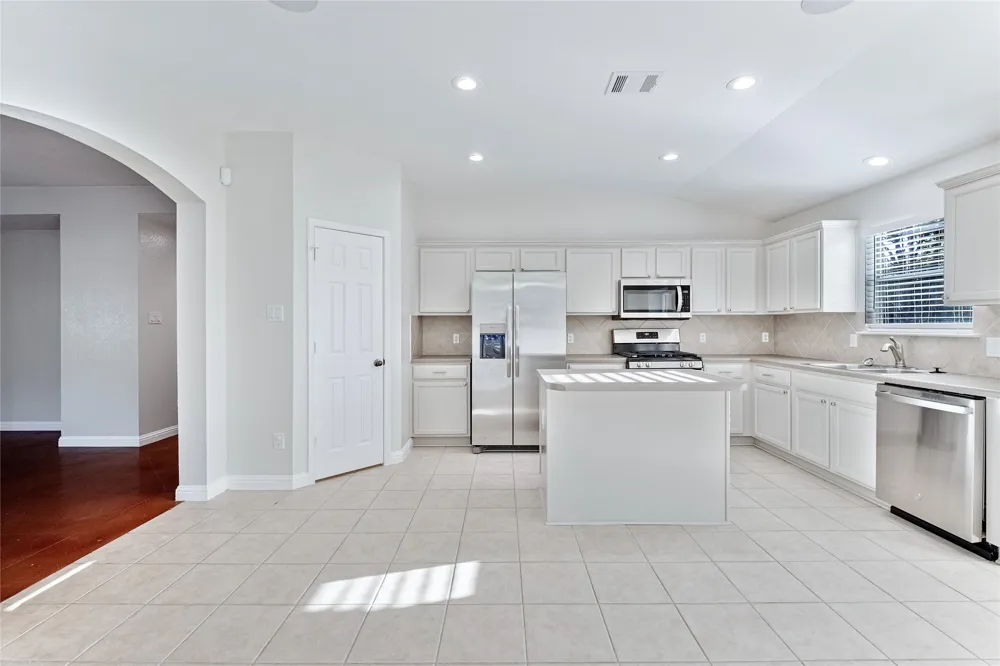 2328 Pearson Way Round Rock, TX 78665