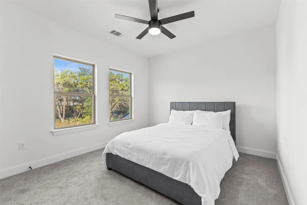 4902 Country Club Drive Lago Vista, TX 78645