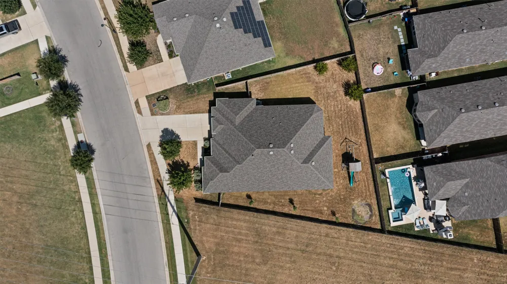 1205 Knowles Drive Hutto, TX 78634