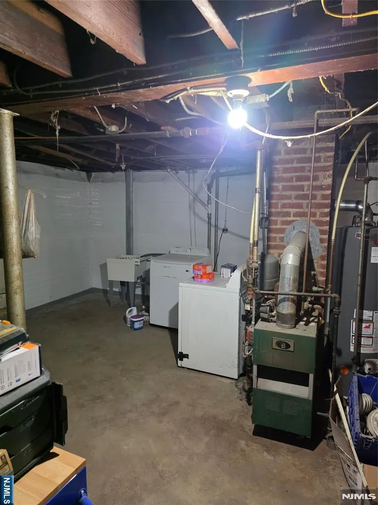 290 Central Avenue Haledon, NJ 07508