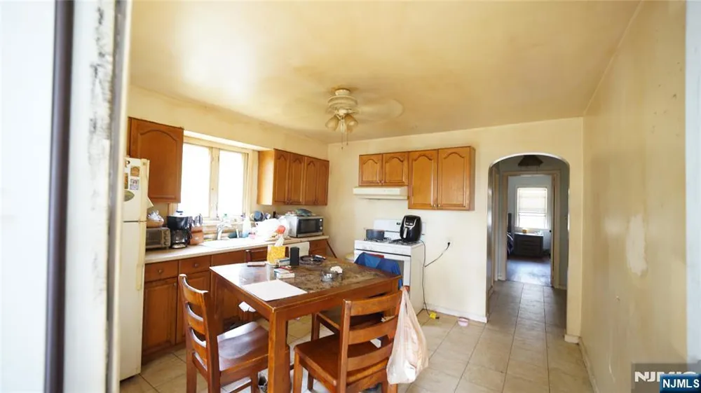 290 Central Avenue Haledon, NJ 07508