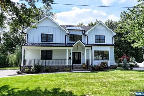 515 Hobart Road