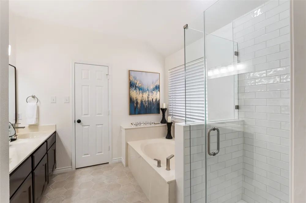 10231 Castle Drive Frisco, TX 75035