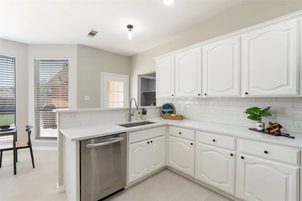 10231 Castle Drive Frisco, TX 75035