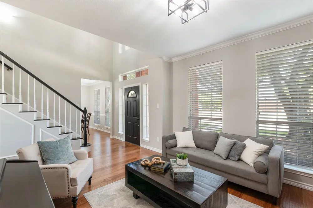 10231 Castle Drive Frisco, TX 75035
