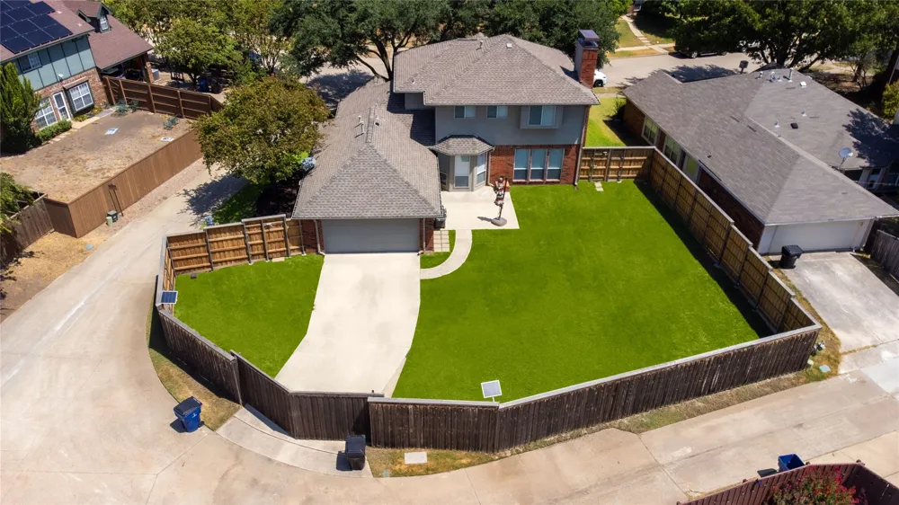 10231 Castle Drive Frisco, TX 75035