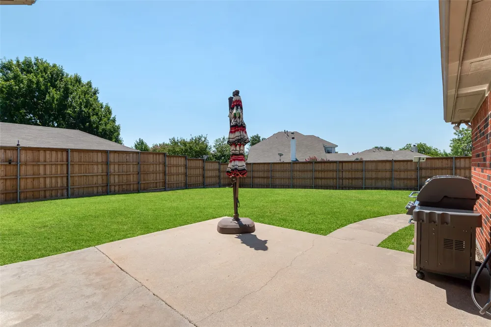 10231 Castle Drive Frisco, TX 75035