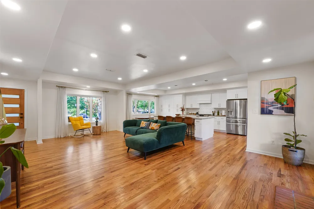 1417 Sylvan Drive Arlington, TX 76012