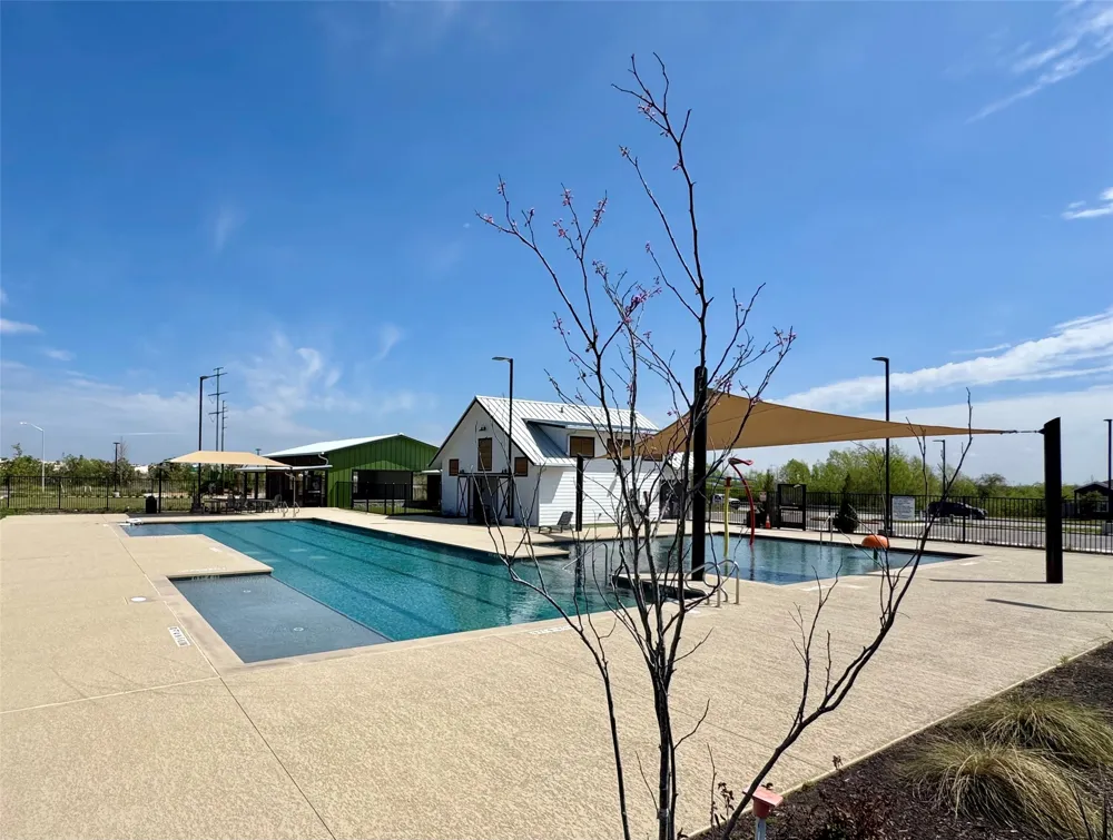 14221 Lyndora Lane Pflugerville, TX 78660
