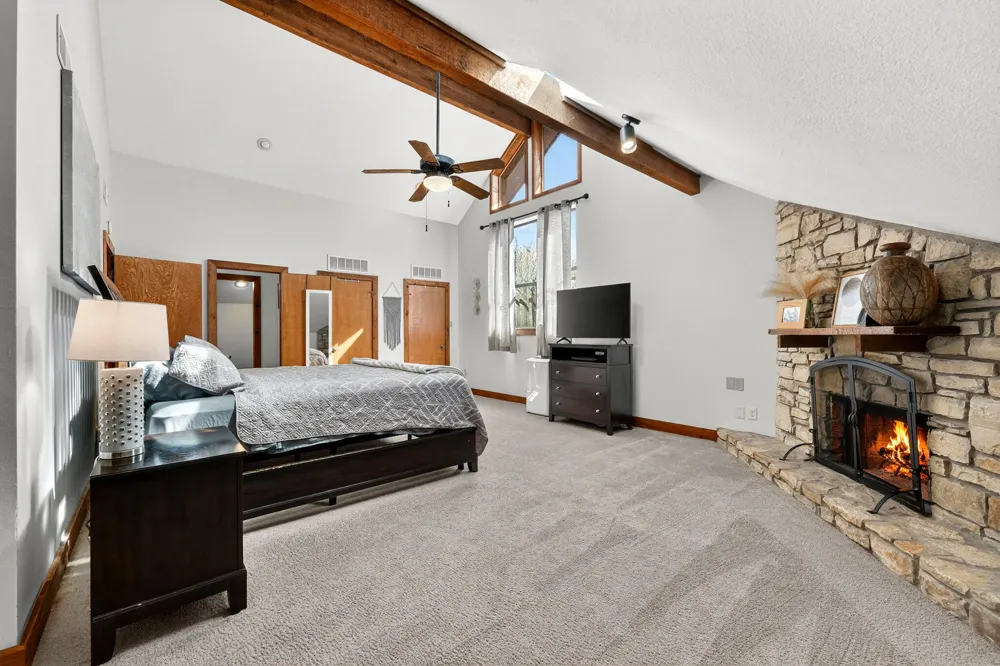 22706 Rocking A Trail Spicewood, TX 78669