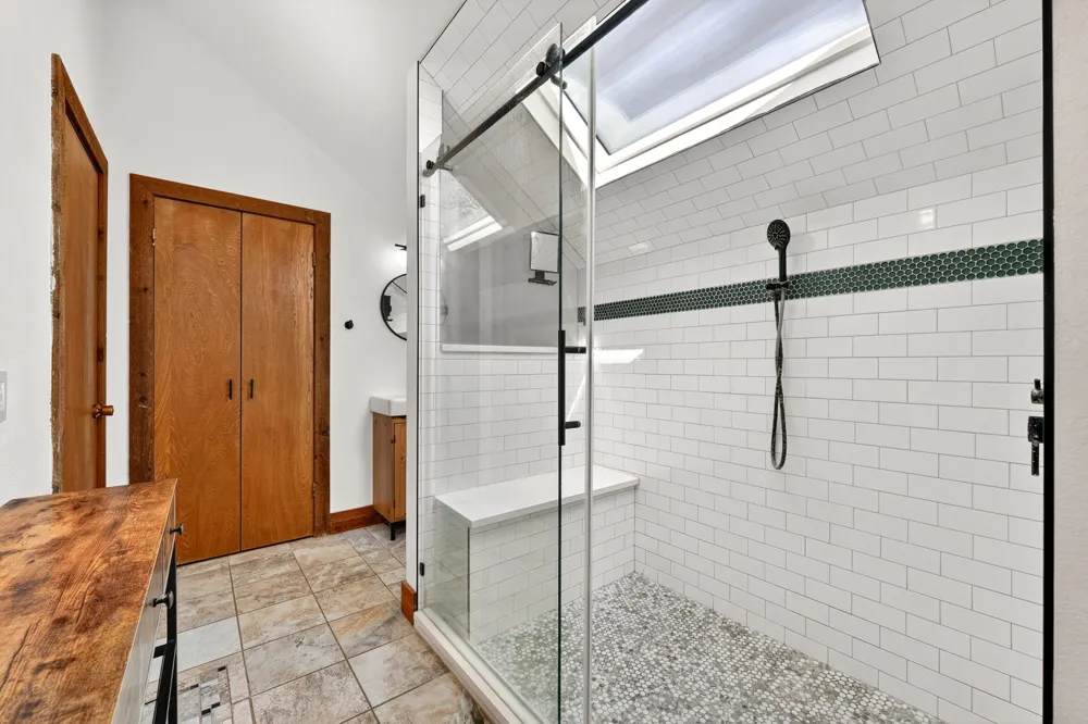 22706 Rocking A Trail Spicewood, TX 78669