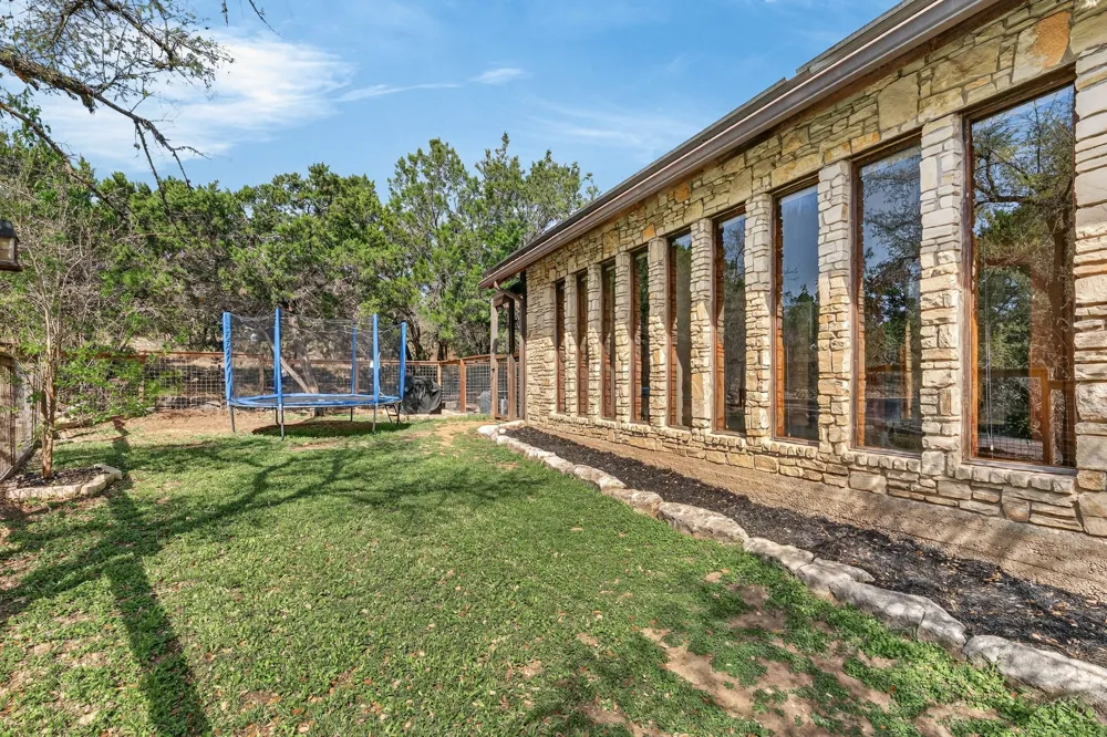 22706 Rocking A Trail Spicewood, TX 78669