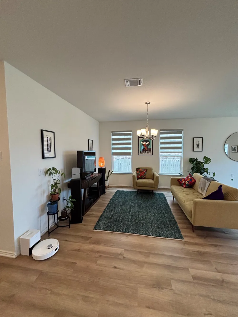 8013 Philbrook Drive Austin, TX 78744