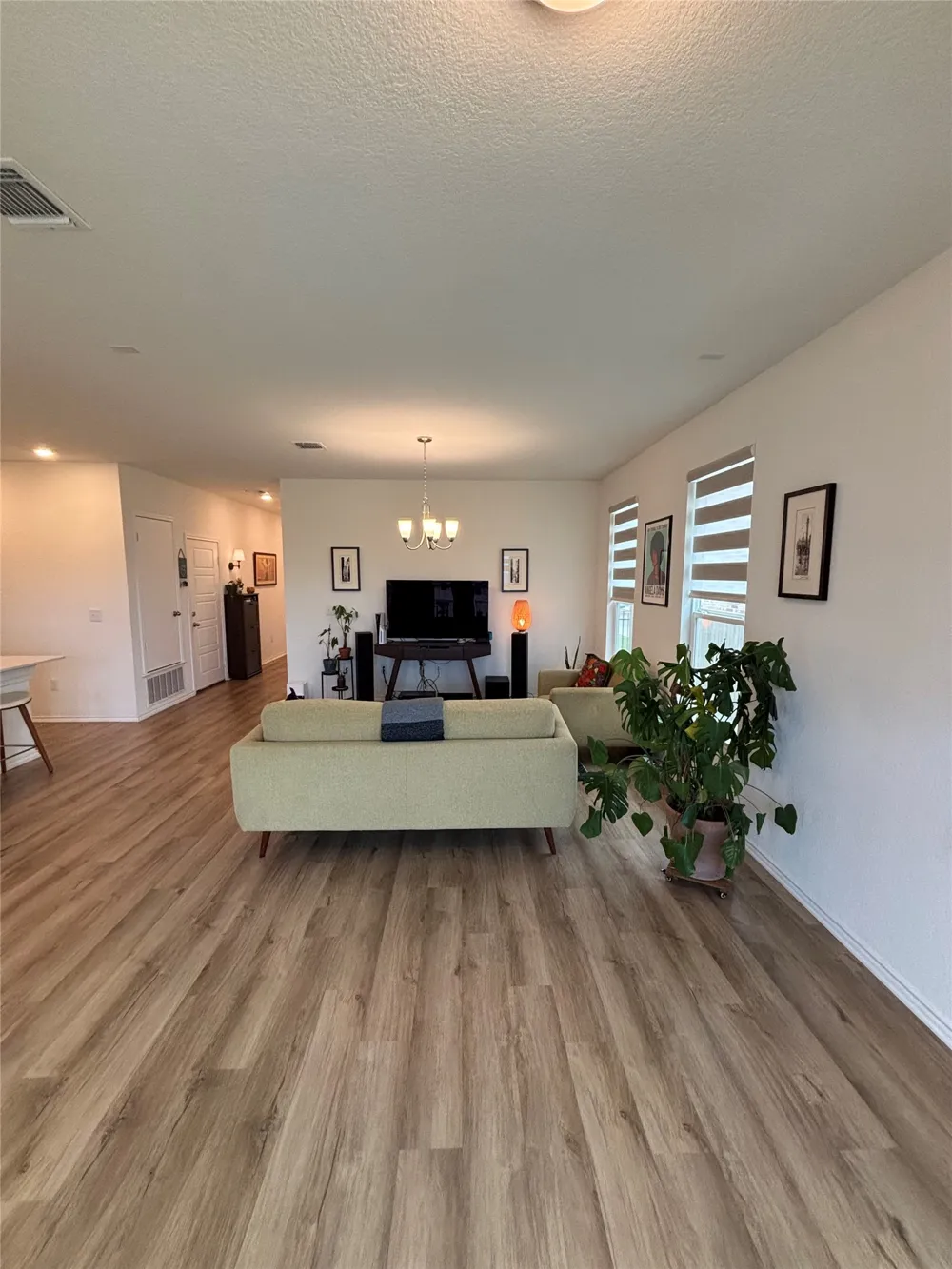 8013 Philbrook Drive Austin, TX 78744