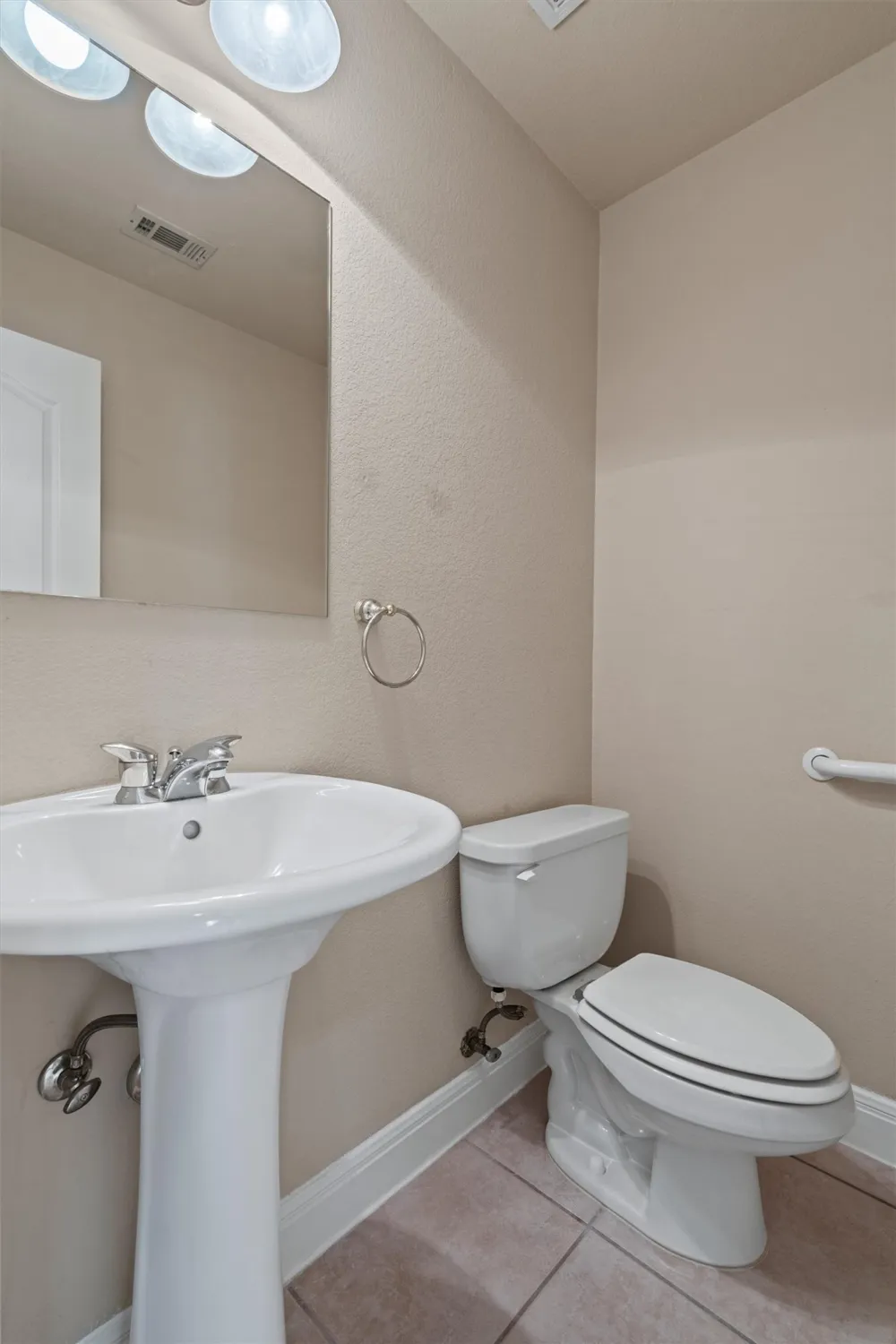 8800 Hazelhurst Drive #65 Austin, TX 78729