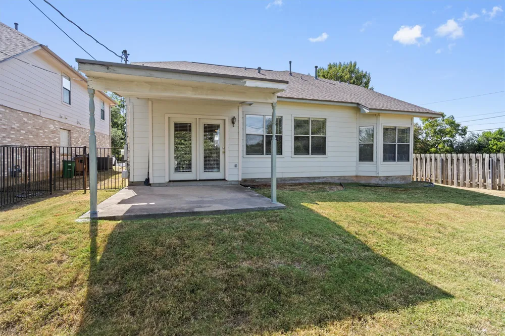 8800 Hazelhurst Drive #65 Austin, TX 78729