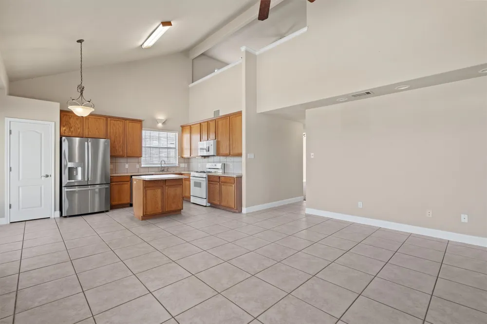 8800 Hazelhurst Drive #65 Austin, TX 78729