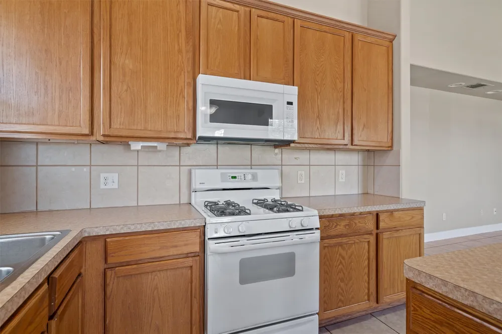 8800 Hazelhurst Drive #65 Austin, TX 78729