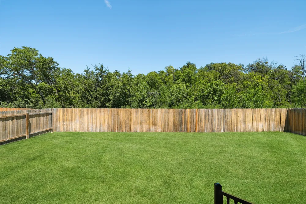 211 Brookside Street Hutto, TX 78634