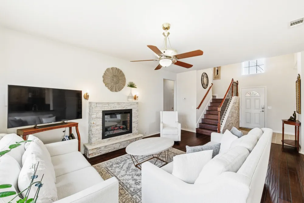 21205 PENNY ROYAL DRIVE Pflugerville, TX 78660