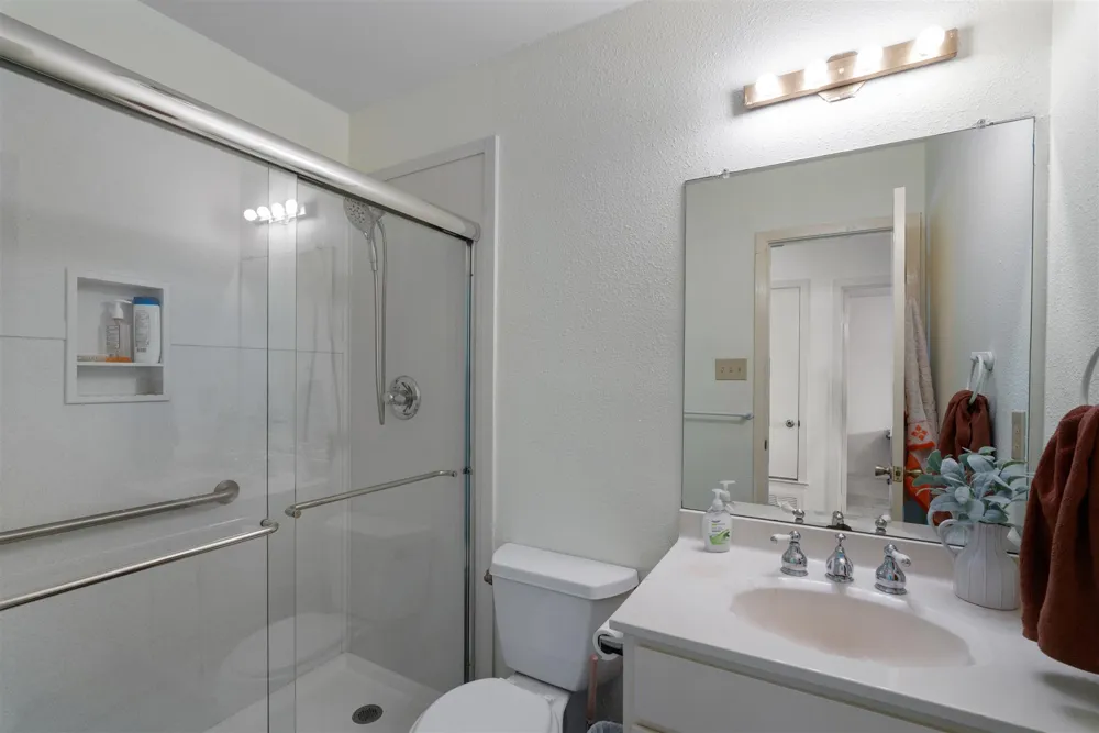 101 S Clearday Drive #122 Austin, TX 78745