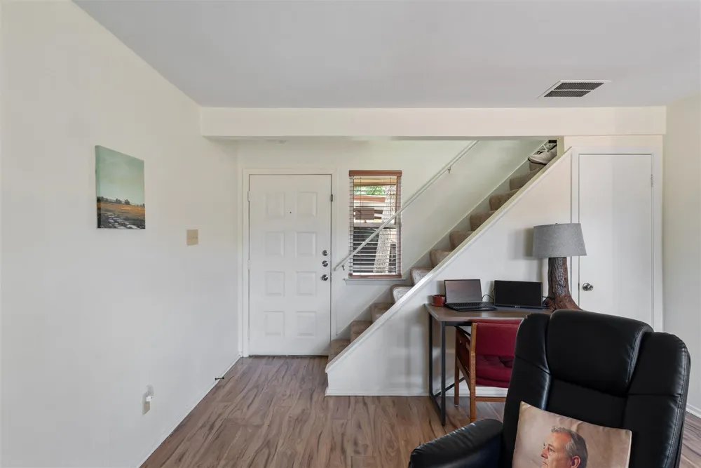 101 S Clearday Drive #122 Austin, TX 78745