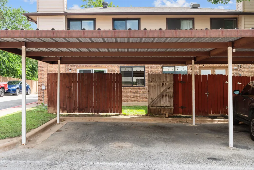 101 S Clearday Drive #122 Austin, TX 78745