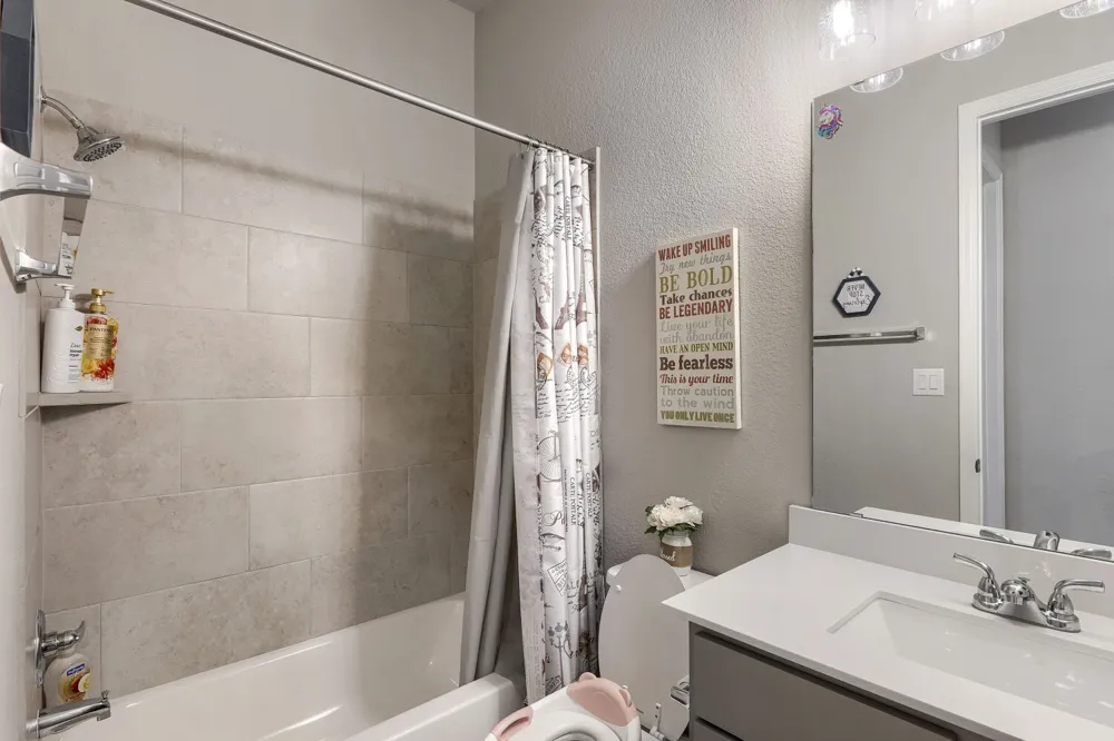 308 Fawn River Run Kyle, TX 78640