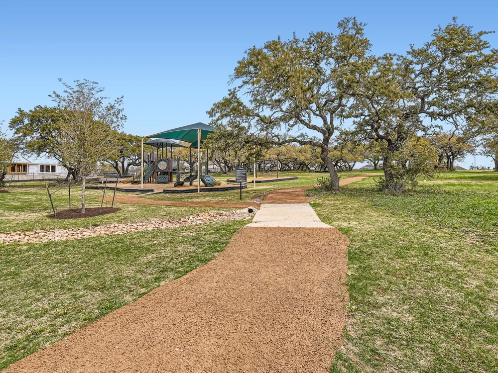 308 Fawn River Run Kyle, TX 78640