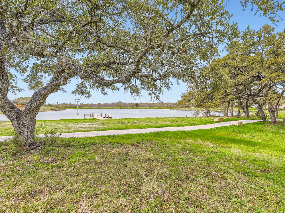 308 Fawn River Run Kyle, TX 78640