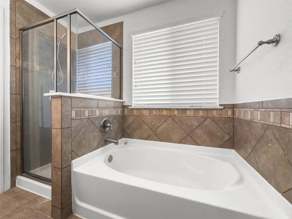 1049 Regency Lane Round Rock, TX 78665