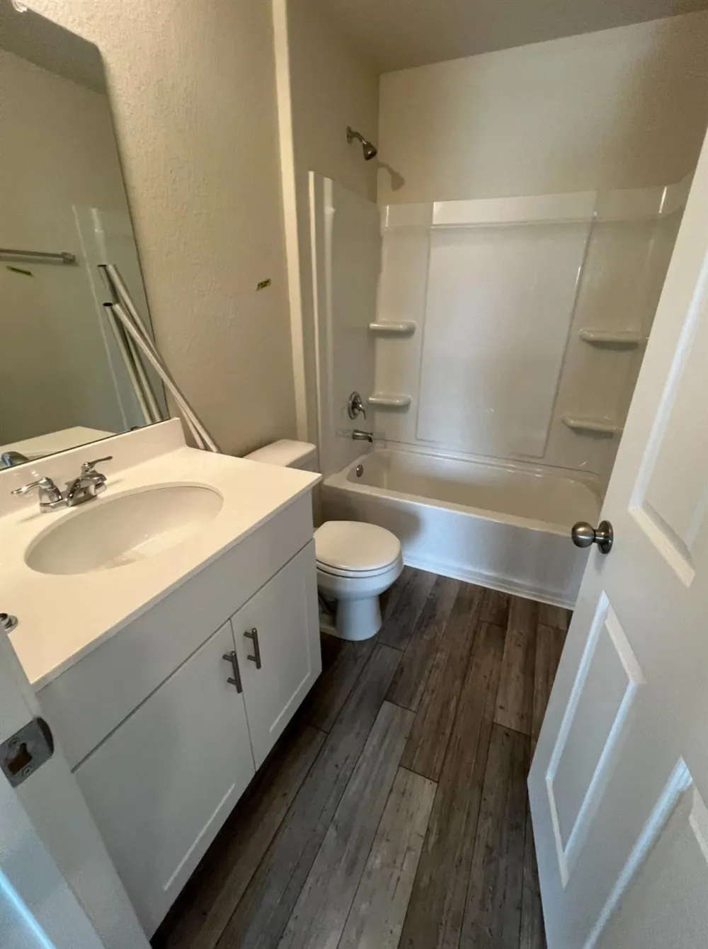 499 Tree Nut Loop Buda, TX 78610