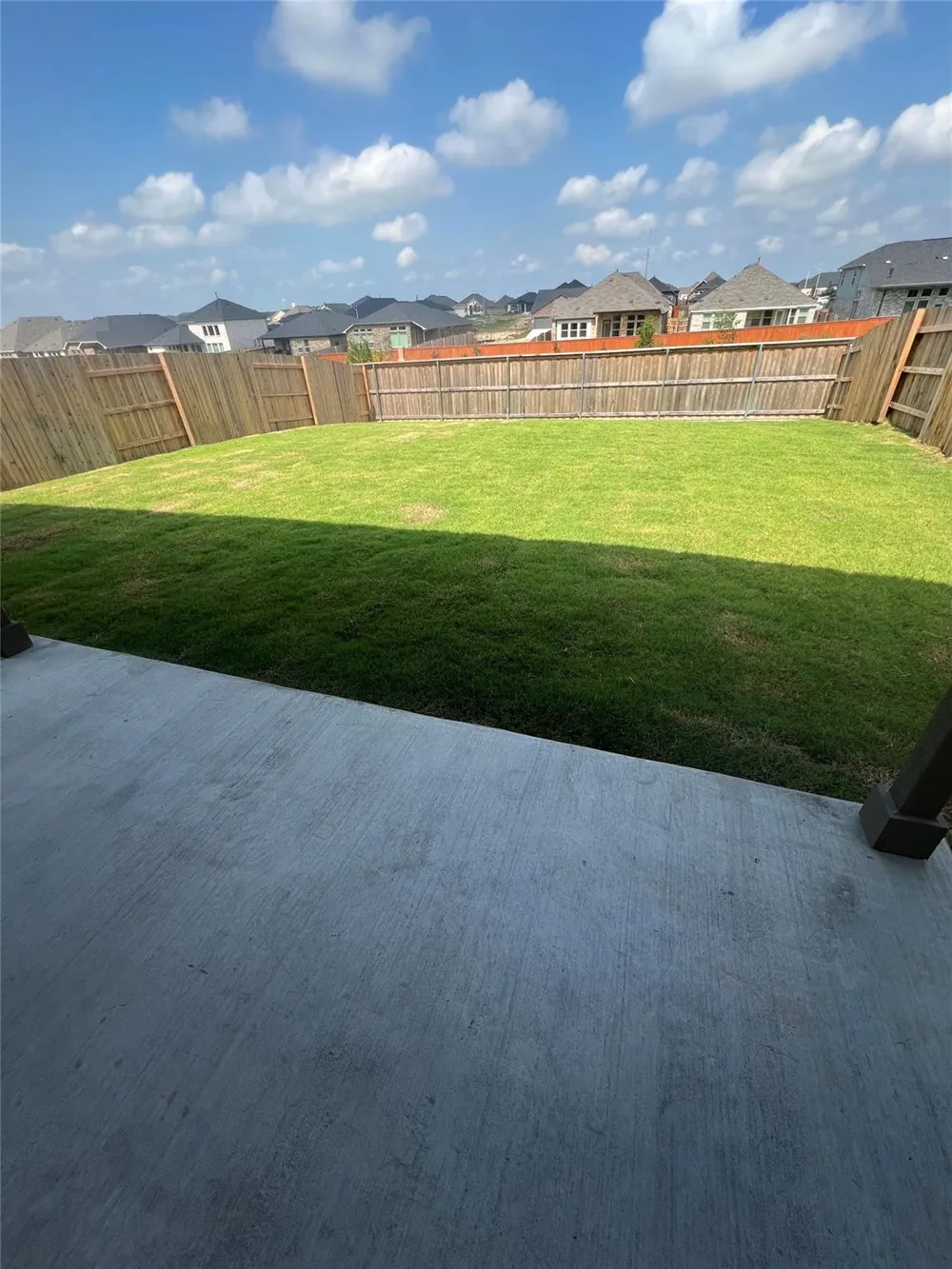 499 Tree Nut Loop Buda, TX 78610