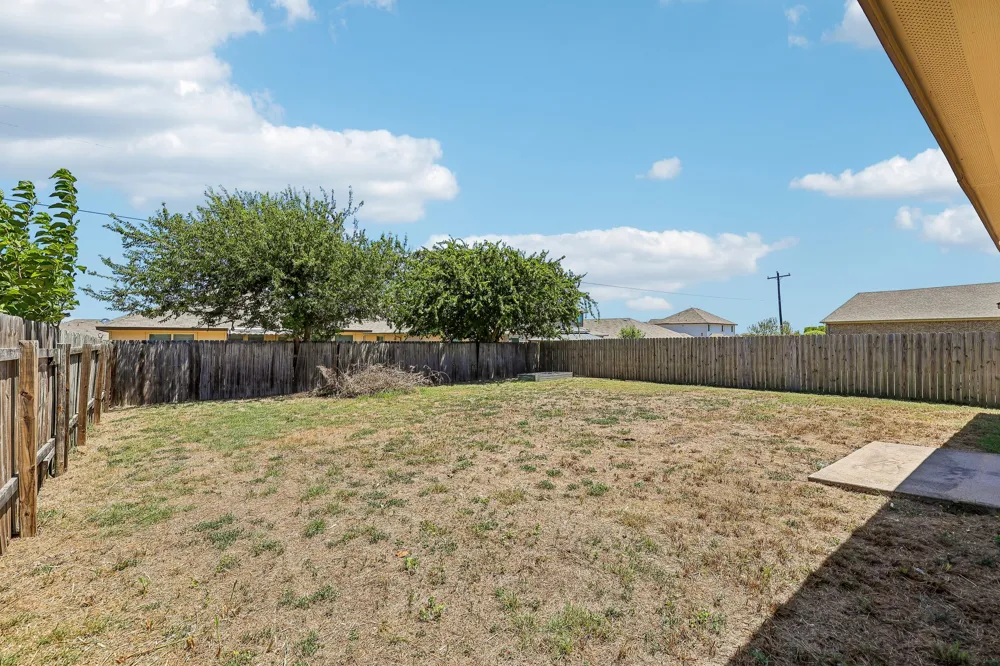 224 Copper Lane Jarrell, TX 76537