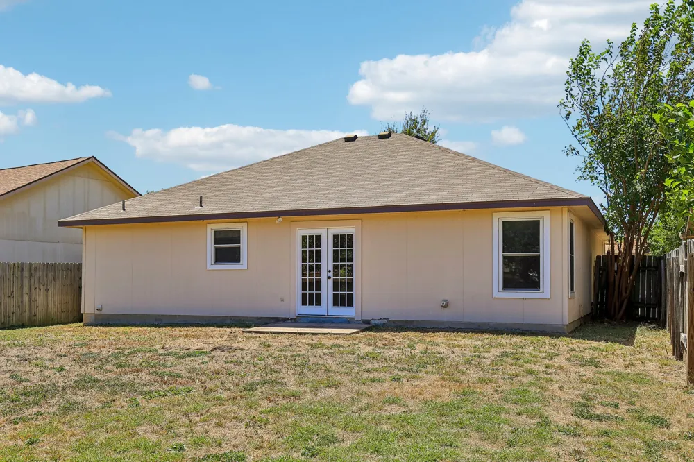224 Copper Lane Jarrell, TX 76537